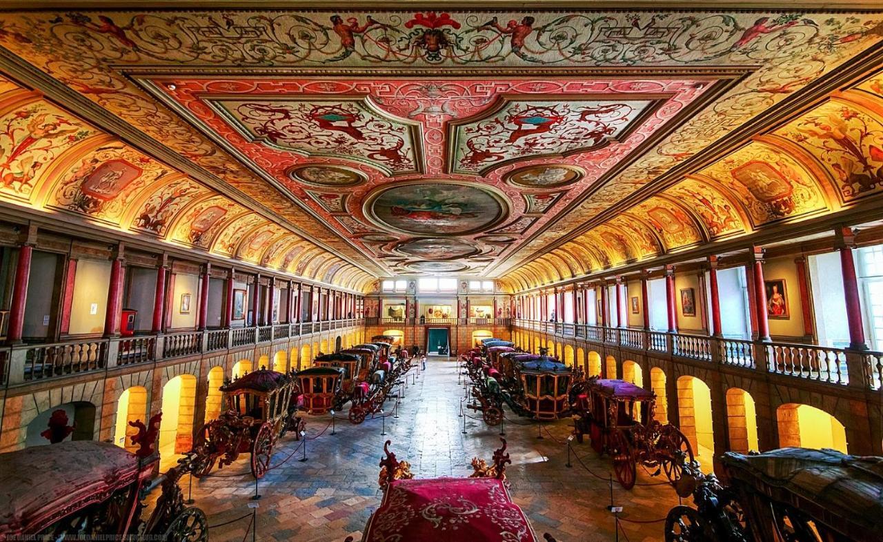 Belem! Charming 2 Bedroom Apartment W Terrace, Wifi & Free Street Parking Lisbon Bagian luar foto